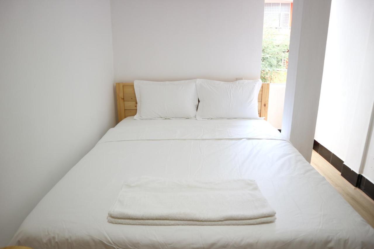Loan Vo Hostel Ho Chi Minh City Bagian luar foto
