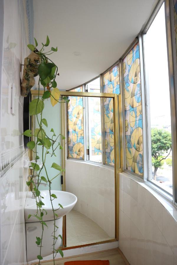 Loan Vo Hostel Ho Chi Minh City Bagian luar foto