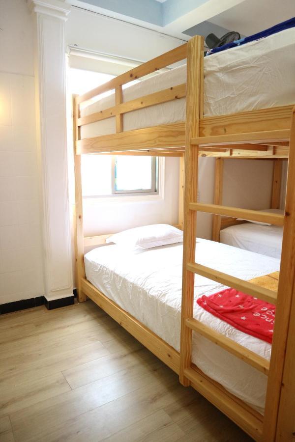 Loan Vo Hostel Ho Chi Minh City Bagian luar foto