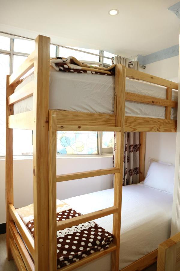 Loan Vo Hostel Ho Chi Minh City Bagian luar foto